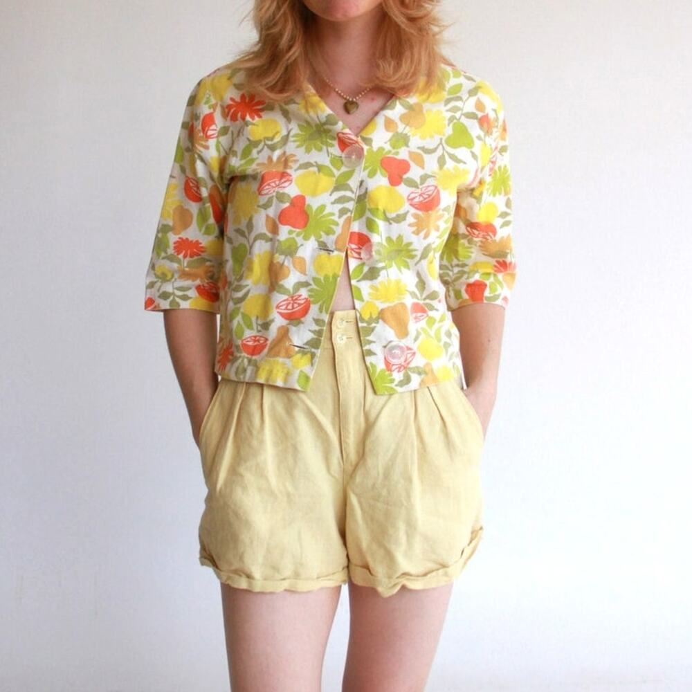 Vintage Liz Sport High-Waisted Yellow Linen Cotton Shorts